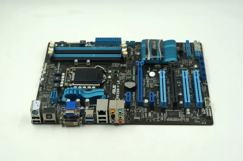 Μητρική πλακέτα Asus P8Z68-V LE